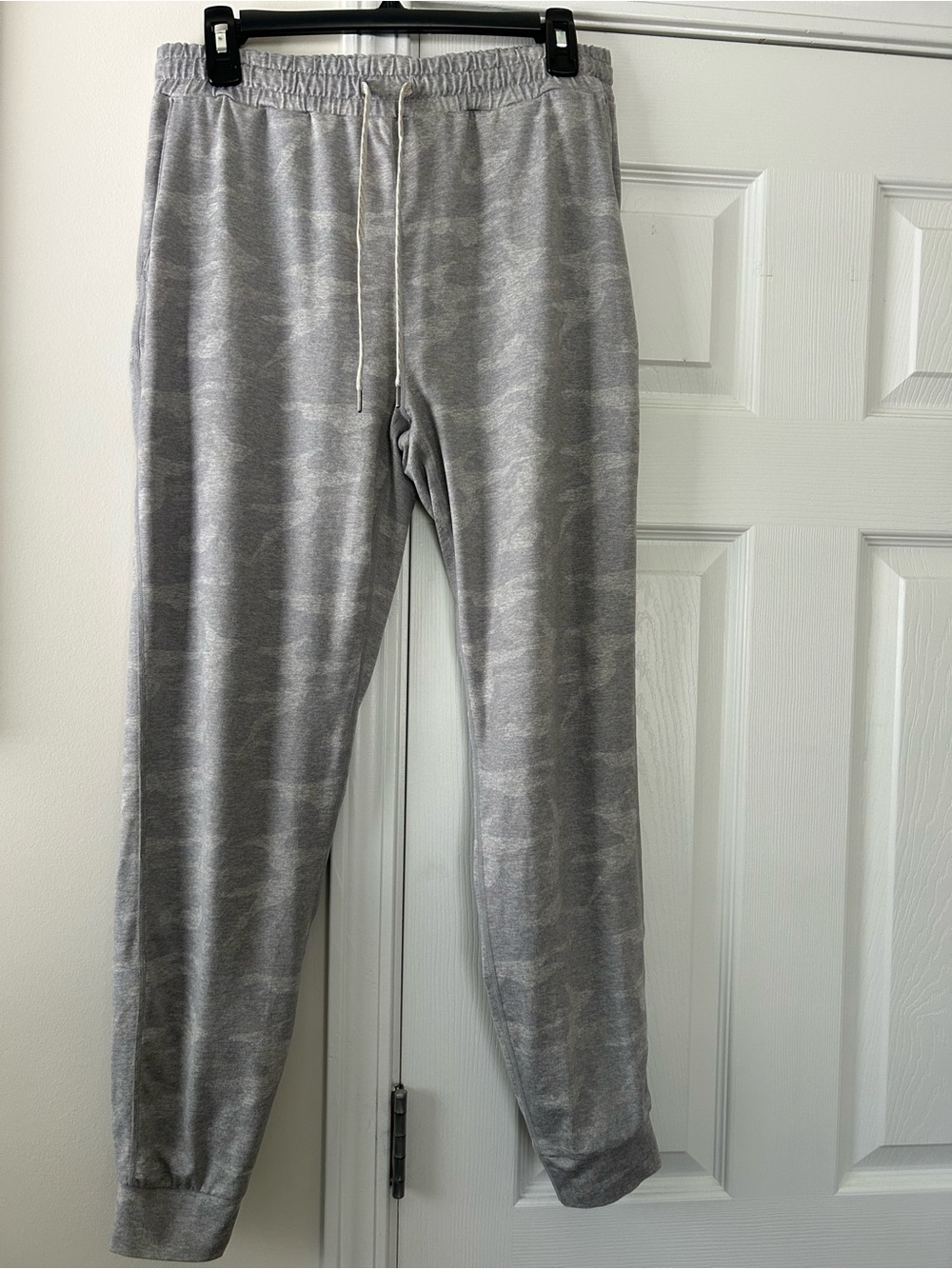 Vuori Gray Camo Jogger Sweatpants